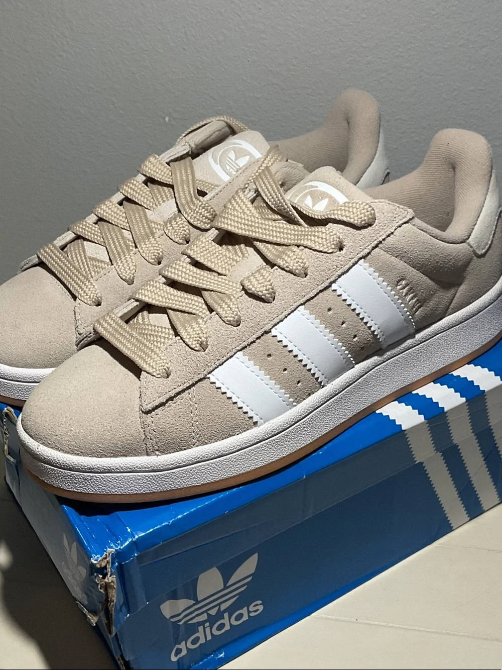 adidas Campus 00 beige - Men’s 7, Women’s 9, EUR 40